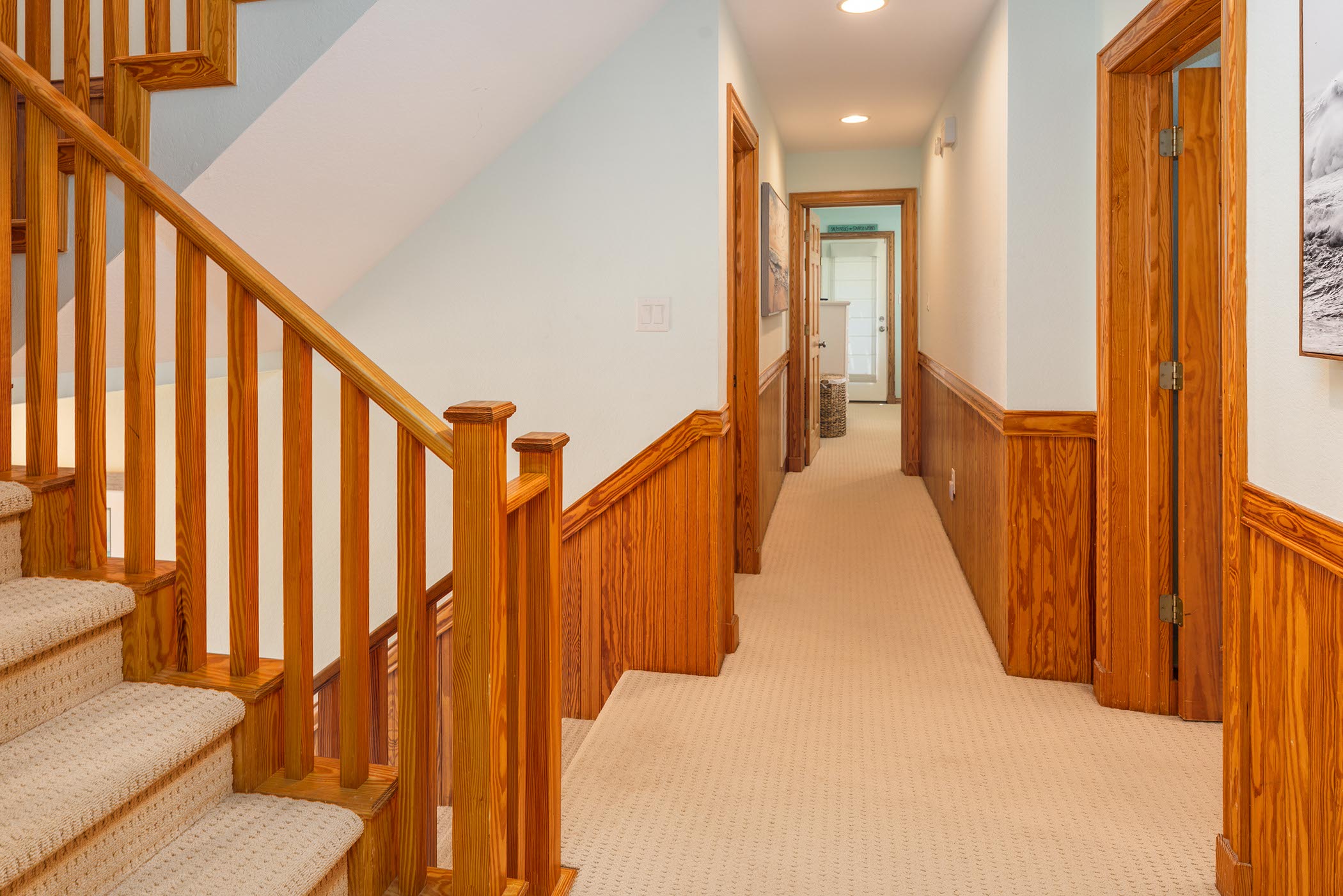 Mid Level Hallway