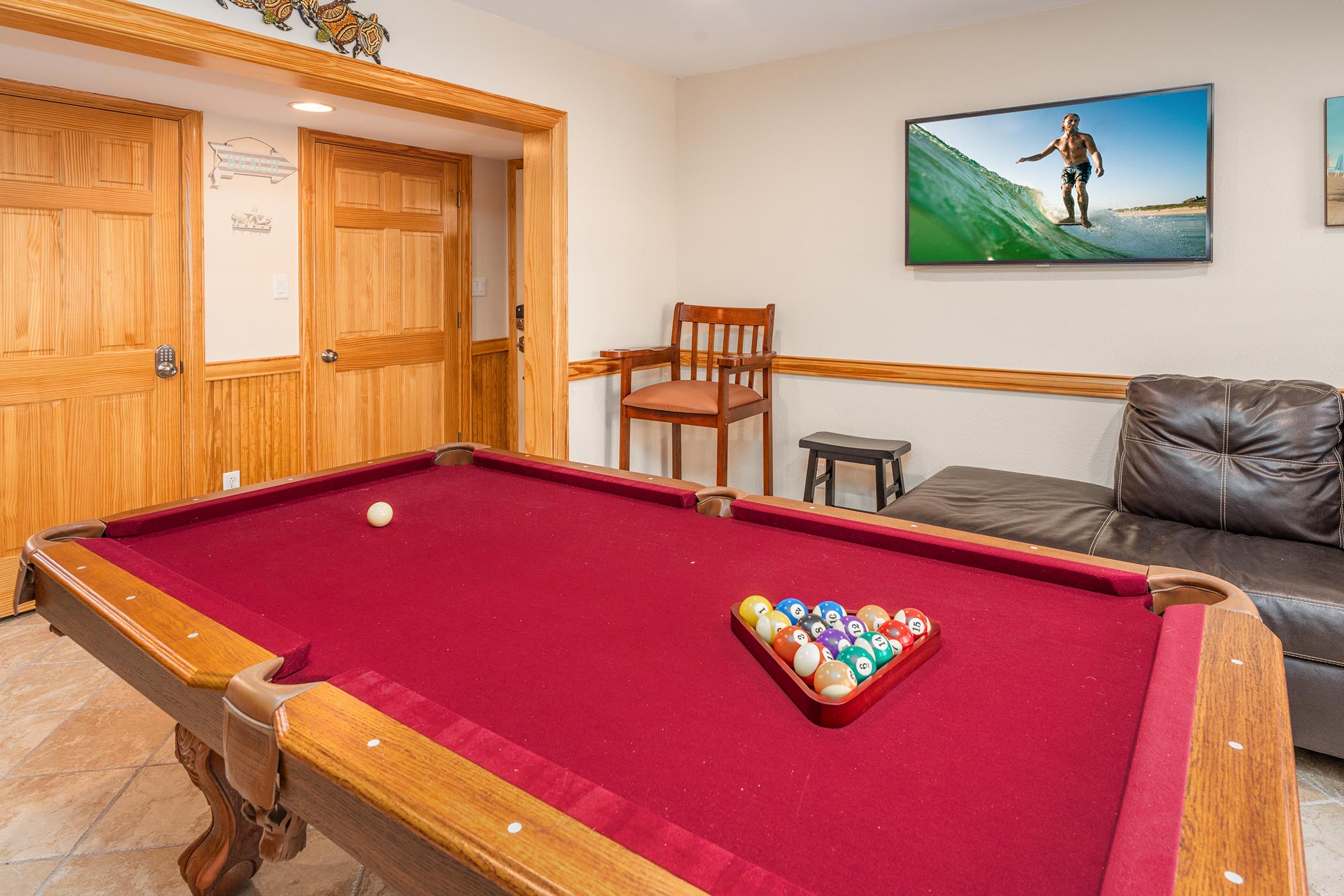 Game Room, Pool Table
